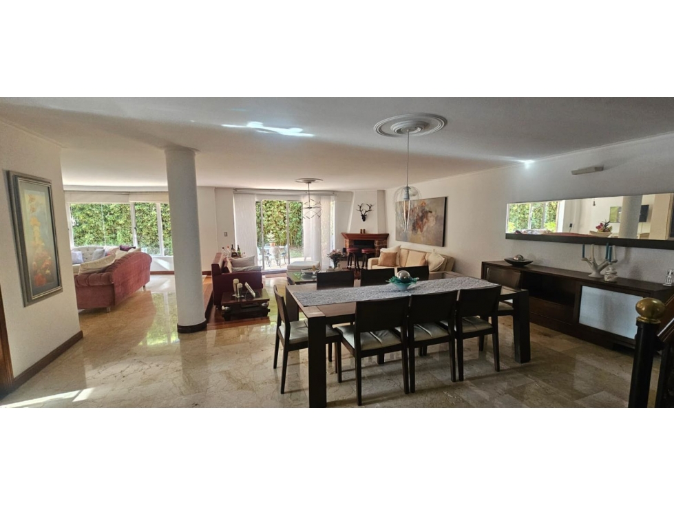 CASA UBICADA EN LA CALERA