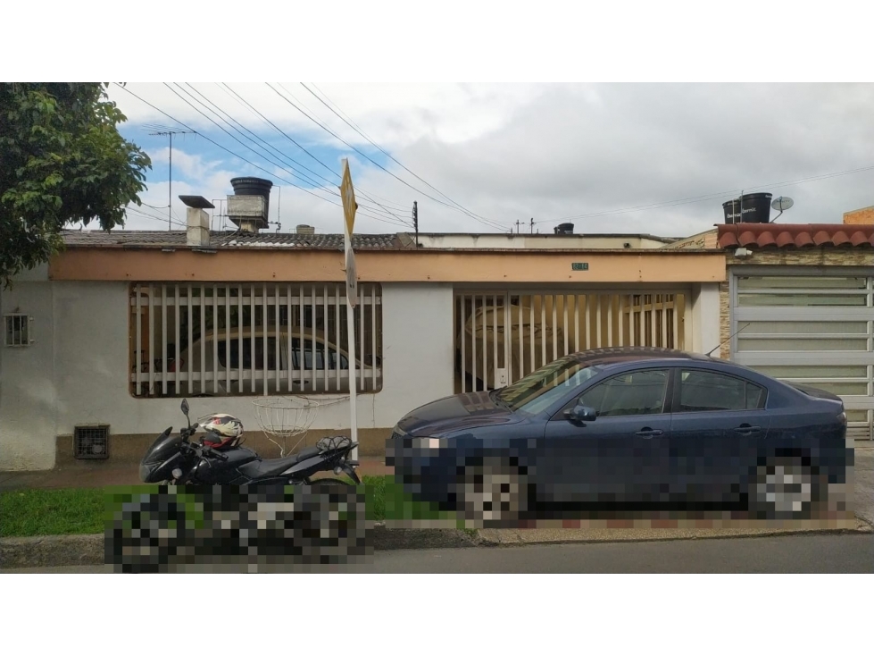 CASA UBICADA EN LA CALLE 37A No.80-64