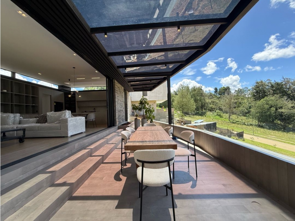 CASA UBICADA EN LAS PALMAS 1 MINUTO DEL MALL INDIANA — foto 6