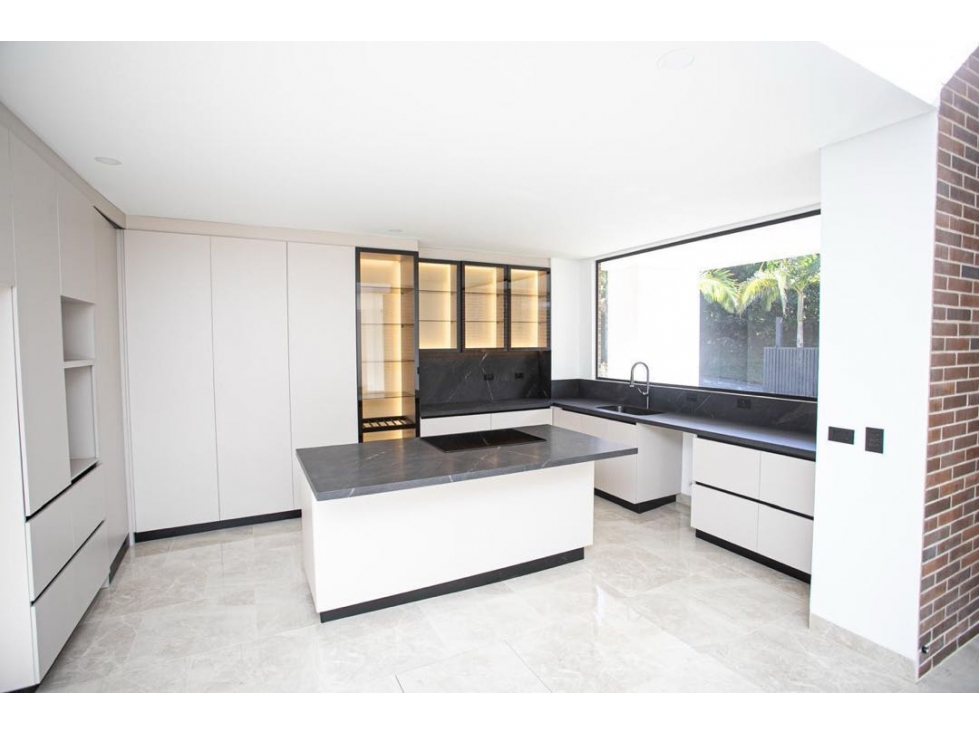 CASA UBICADA EN UNA DE LAS UNIDADES MÁS EXCLUSIVAS DE MEDELLIN — foto 5