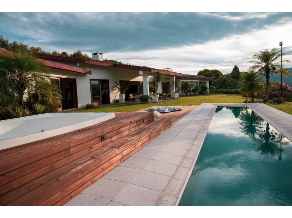 CASA UN NIVEL CON PISCINA Y LA MEJOR VISTA A LAS MONTAÑAS | EL RETIRO — foto 5