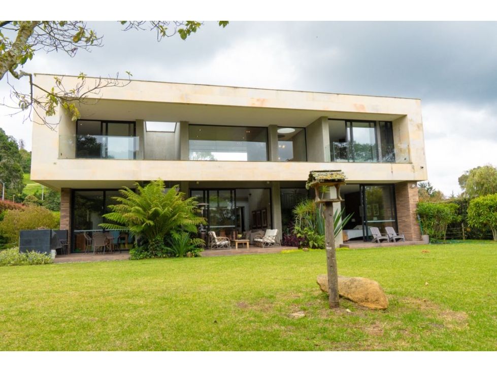 VENDEMOS Casa Unidad Cerrada Alto De Las Palmas Domotizada — foto 4