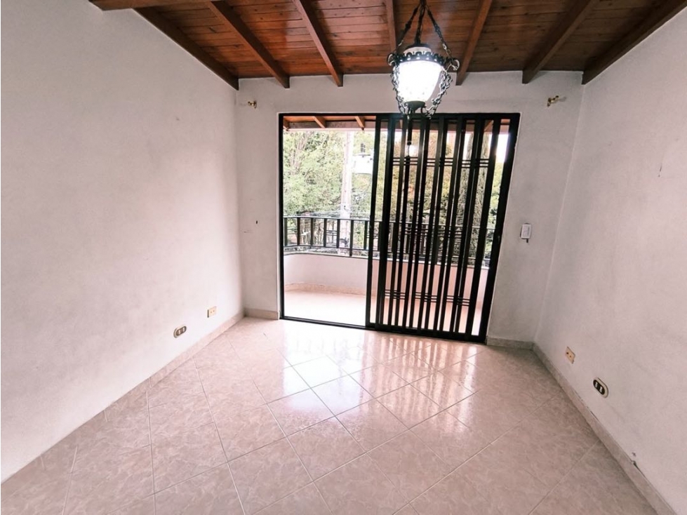 CASA UNIFAMILIAR | BARRIO CABAÑAS, BELLO EN VENTA M2244 — foto 2