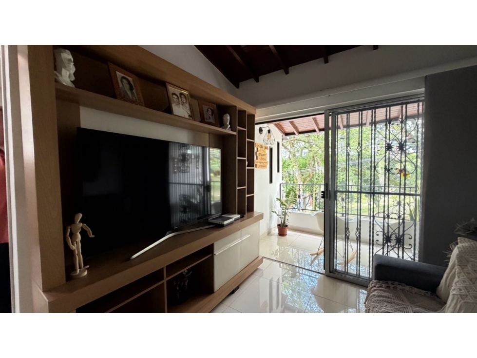 CASA UNIFAMILIAR BELÉN ALIADAS — foto 3