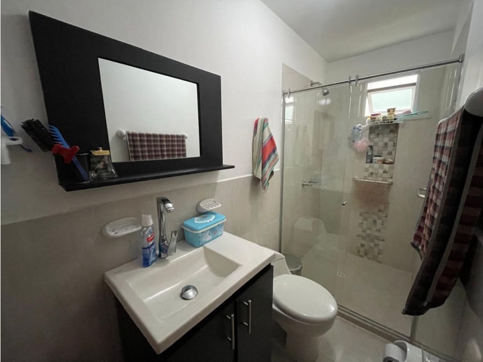 Casa Unifamiliar con habitación en primer piso unidad abierta — foto 4