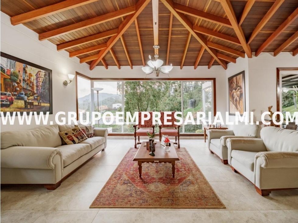 CASA UNIFAMILIAR EN ARRIENDO - SECTOR ALTOS DEL ESCOBERO COD: 31816 — foto 2