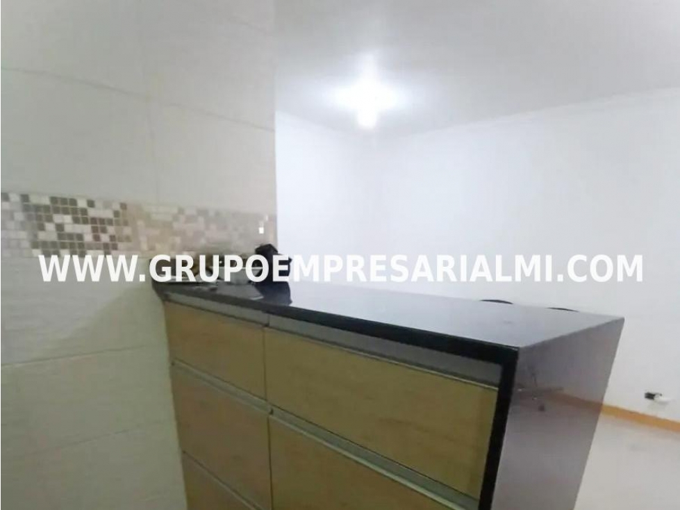 CASA UNIFAMILIAR EN ARRIENDO - SECTOR LOMA DEL INDIO COD: 32062 — foto 6