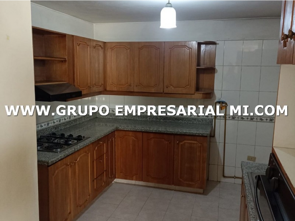 CASA UNIFAMILIAR EN ARRIENDO - SECTOR SIMÓN BOLÍVAR COD: 27170 — foto 6