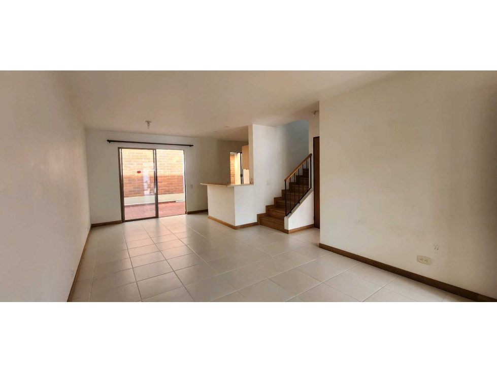 Casa unifamiliar en Urbanización cerrada La Ceja — foto 2