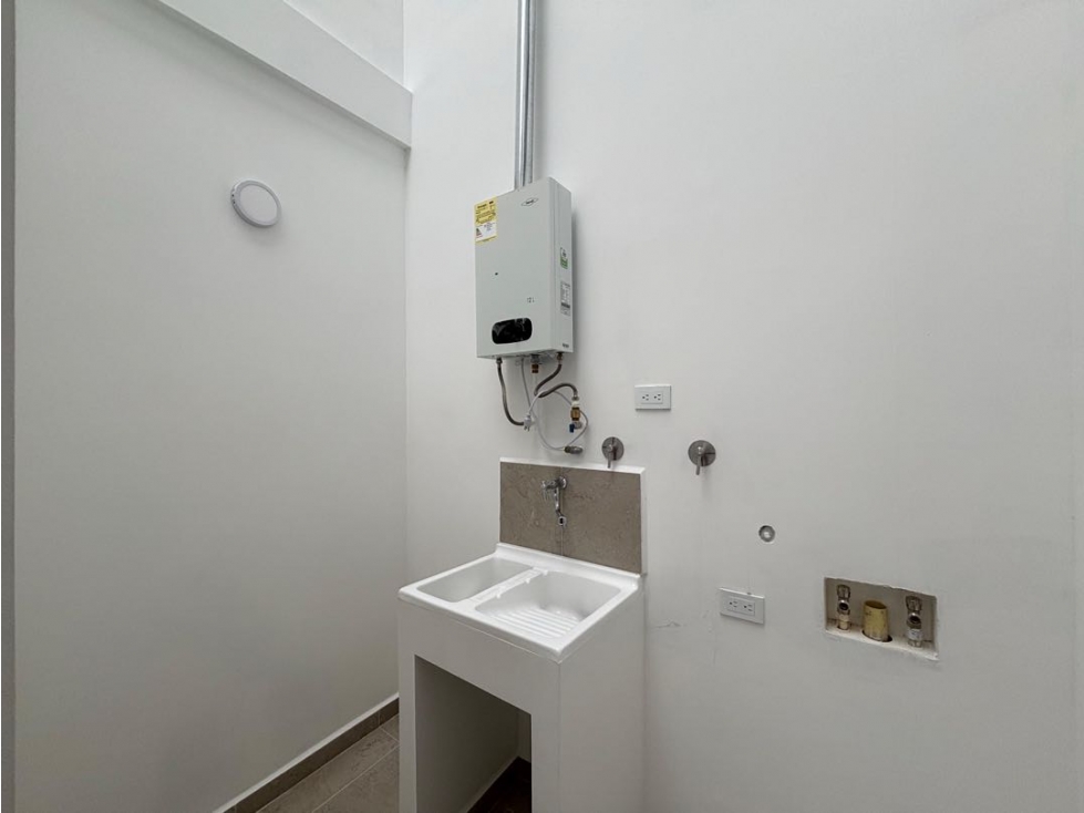 Casa Unifamiliar en Urbanización cerrada La Ceja — foto 5