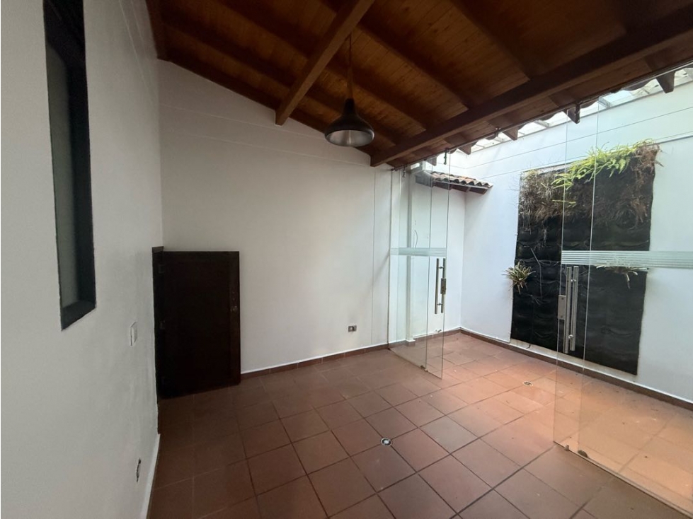 Casa esquinera en urbanización cerrada La Ceja — foto 5