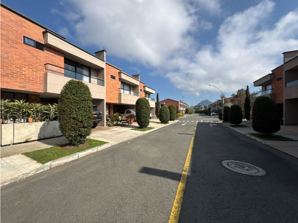Casa Unifamiliar en Urbanización cerrada La Ceja