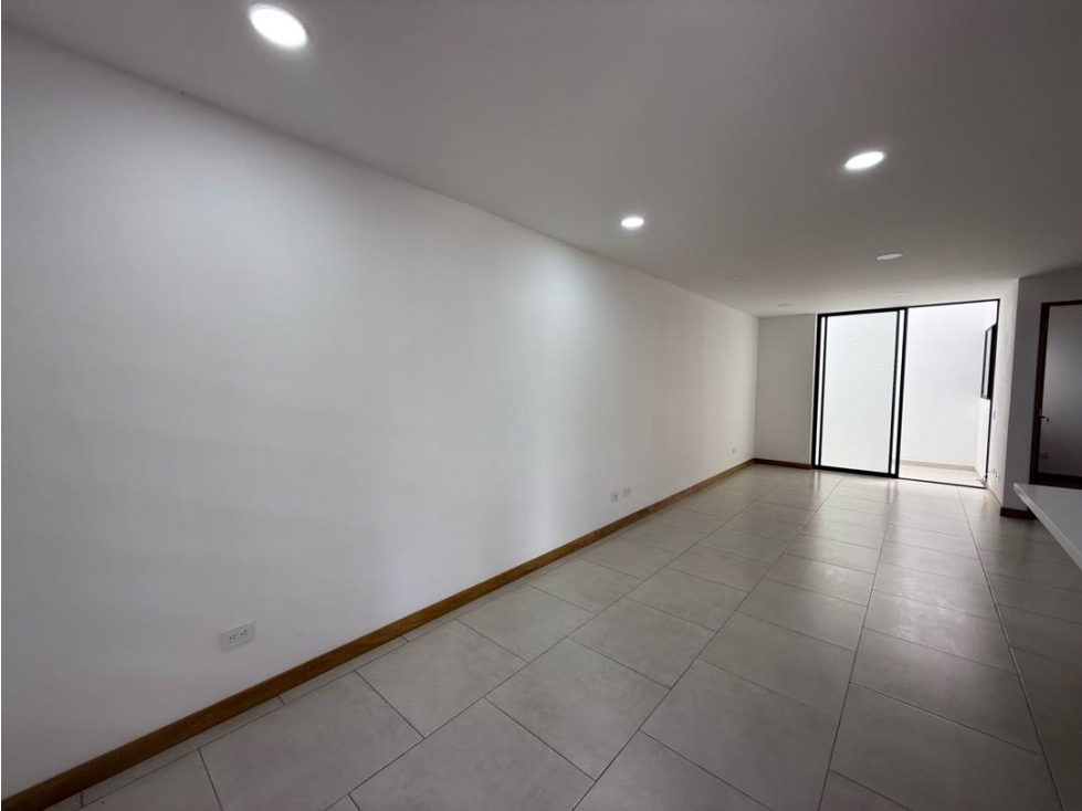 Casa Unifamiliar en Urbanización cerrada La Ceja — foto 2