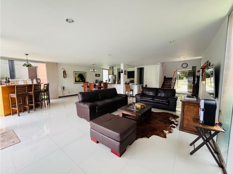 Casa Unifamiliar en Urbanización cerrada Llanogrande — foto 3