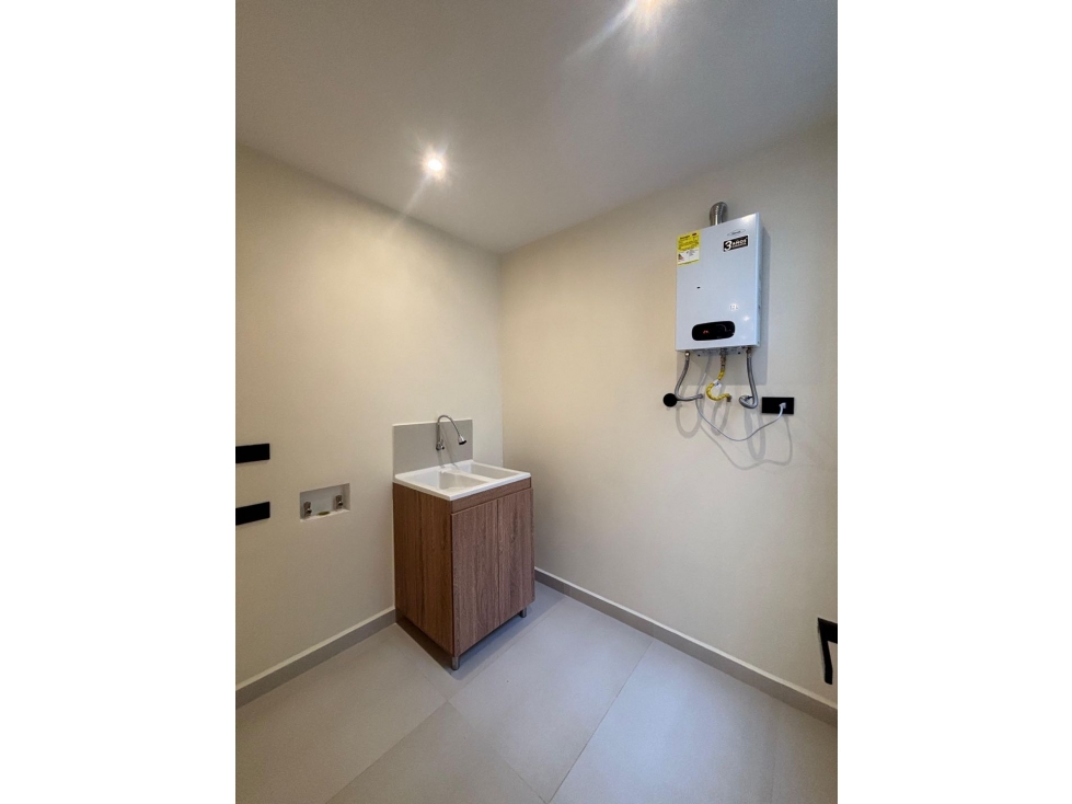 Casa Unifamiliar en Urbanización cerrada La Ceja — foto 4