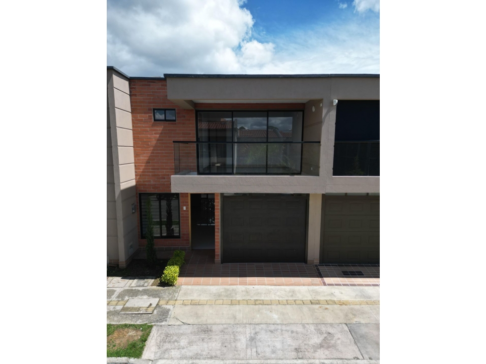 Casa Unifamiliar en Urbanización abierta San Antonio de Pereira — foto 2