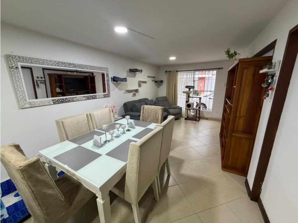 Casa Unifamiliar en Urbanización abierta La Ceja — foto 2