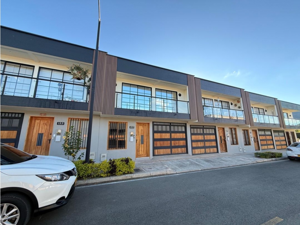Casa Unifamiliar en urbanización abierta La Ceja