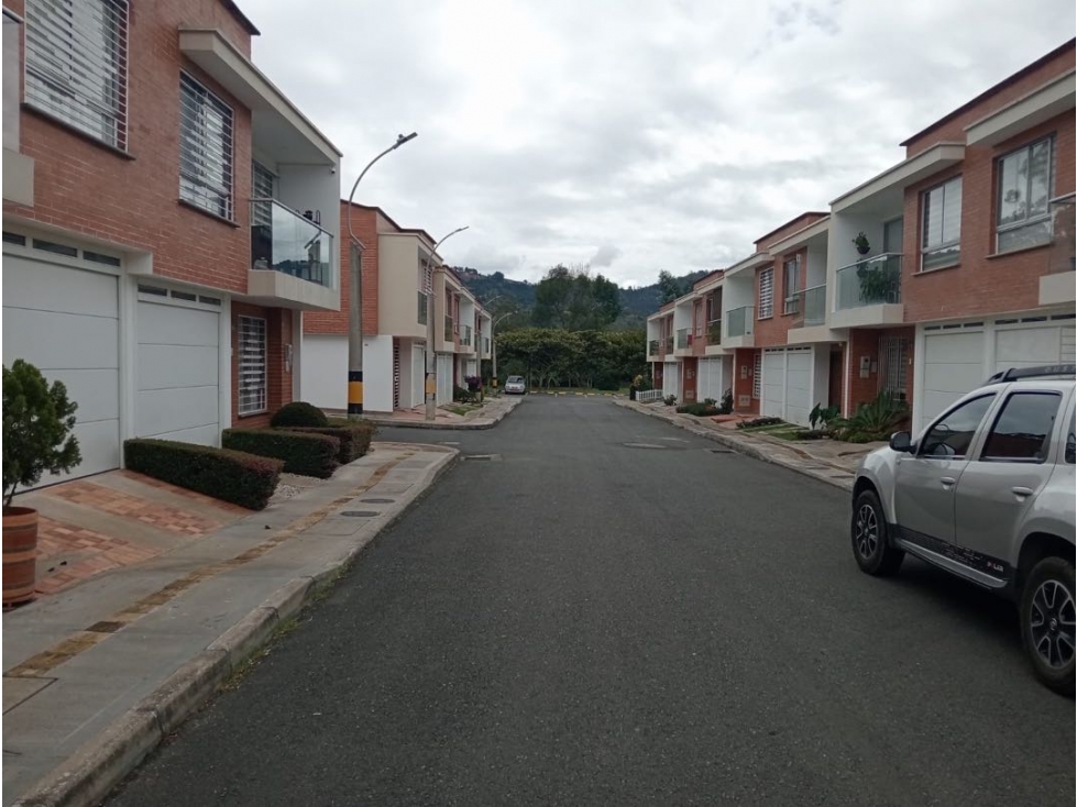 Casa Unifamiliar en Urbanización abierta La Ceja
