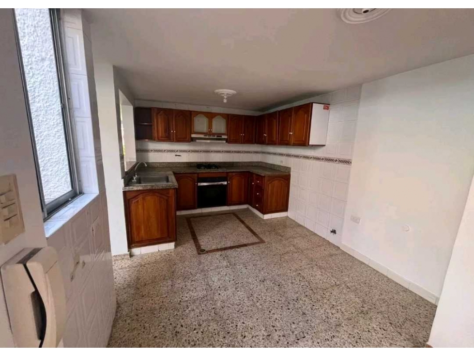 CASA UNIFAMILIAR EN VENTA BELEN LA MOTA (T)
