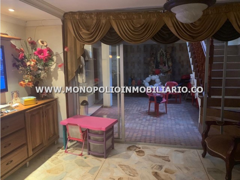 CASA UNIFAMILIAR EN VENTA - CALASANZ COD: 13612 — foto 6