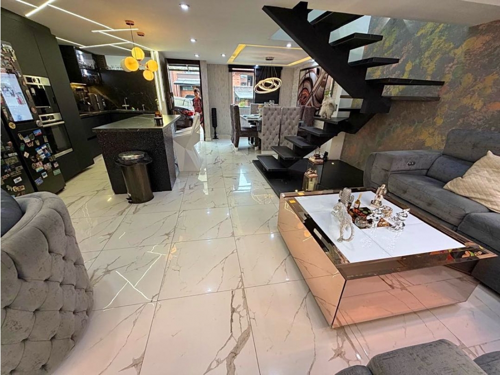 CASA UNIFAMILIAR EN VENTA EN AMAZONÍA EN BELLO — foto 5