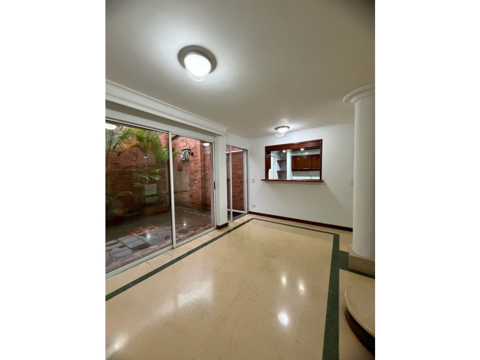 Casa en Venta Envigado Loma del Esmeraldal