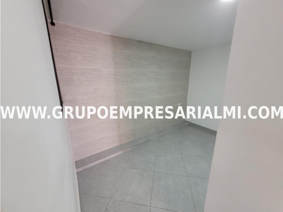 CASA UNIFAMILIAR EN VENTA - SECTOR SAN ANTONIO DE PRADO COD: 34101 — foto 3