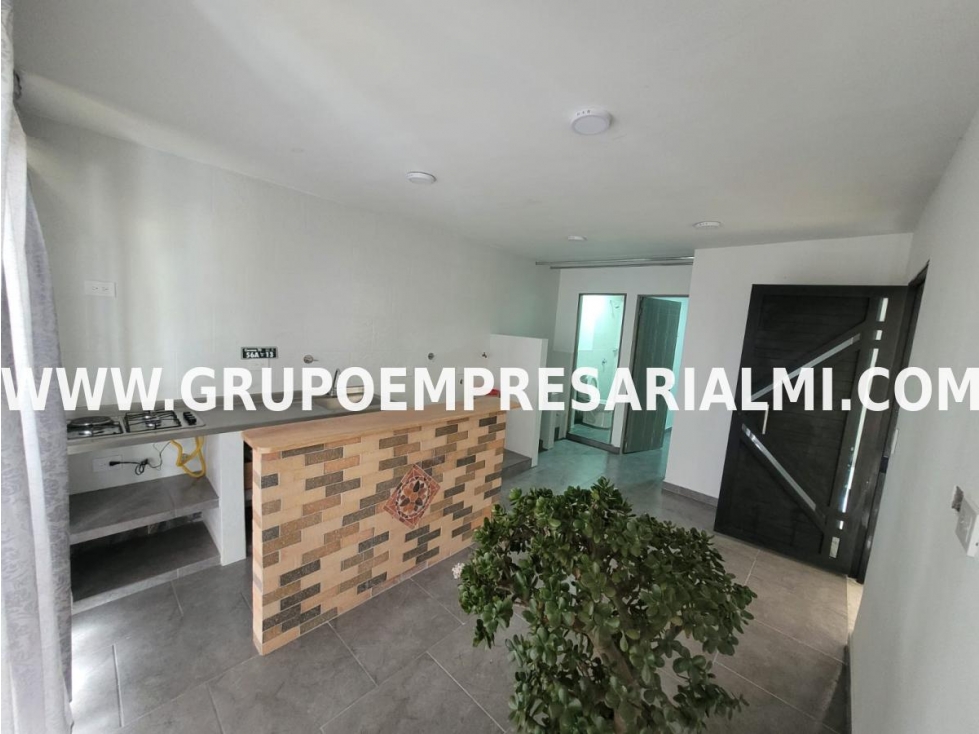 CASA UNIFAMILIAR EN VENTA - SECTOR SAN ANTONIO DE PRADO COD: 34101