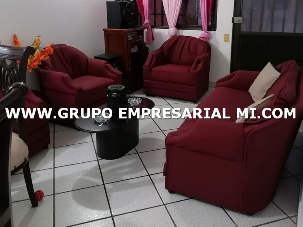 CASA UNIFAMILIAR EN VENTA - BARRIO HORIZONTES, RIONEGRO COD: 27088 - 5