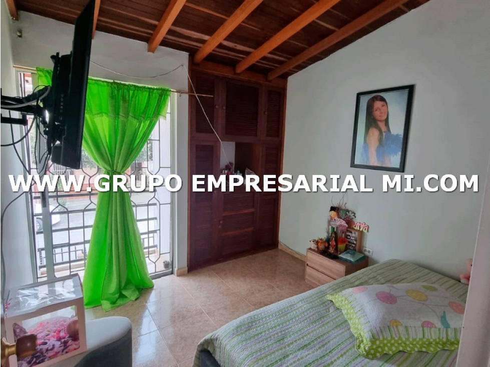 CASA UNIFAMILIAR EN VENTA - SECTOR RIVERA, CALDAS ANTIOQUIA COD: 26373 - 3