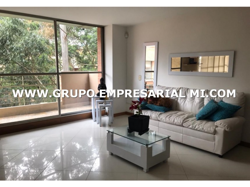 CASA UNIFAMILIAR EN VENTA - SECTOR LAS LOMITAS, SABANETA COD: 26093 - 6