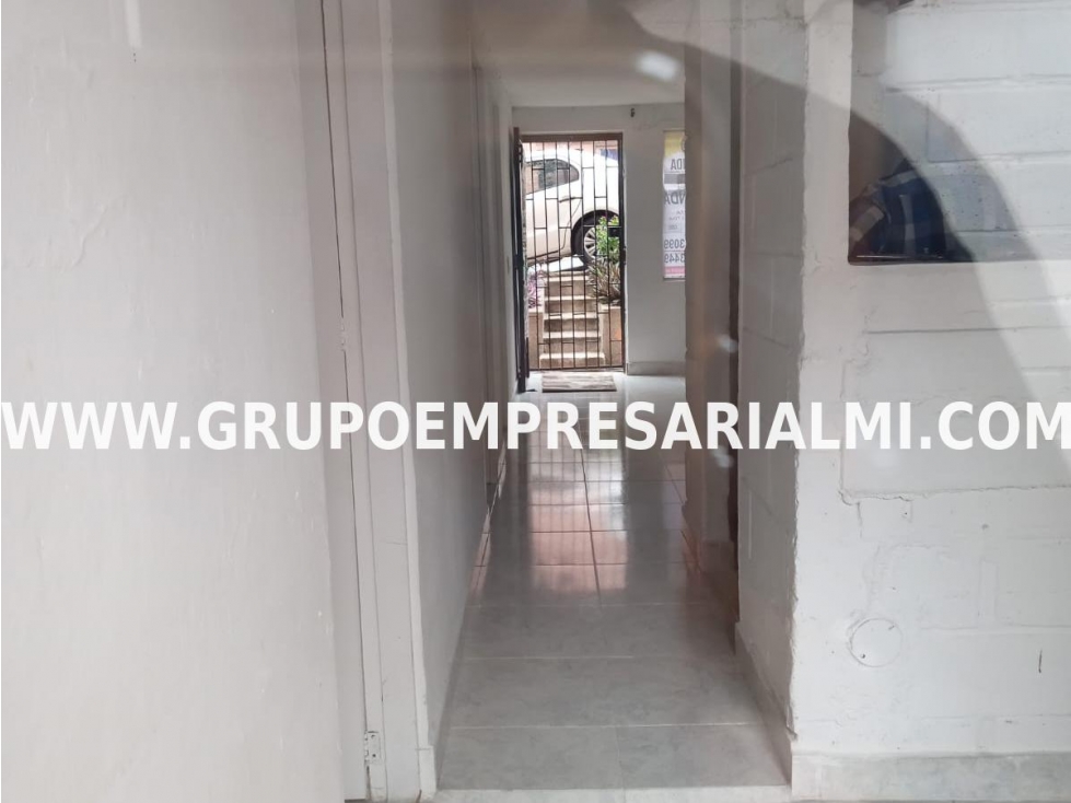 CASA UNIFAMILIAR EN VENTA - SECTOR BALCONES DE SEVILLA COD: 30936 - 6