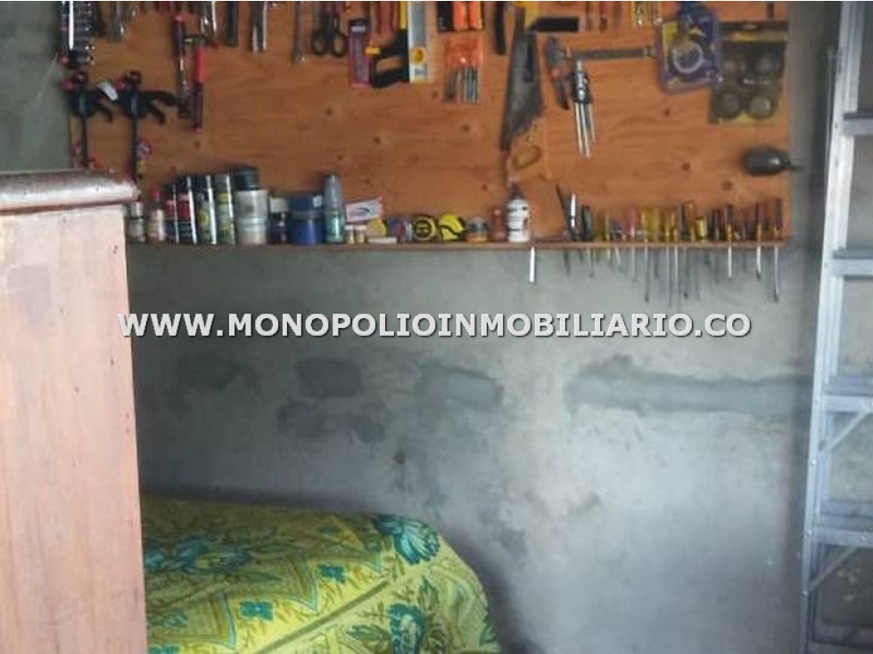 CASA UNIFAMILIAR EN VENTA - SECTOR SAN FERNANDO, AMAGA COD: 24312 - 3