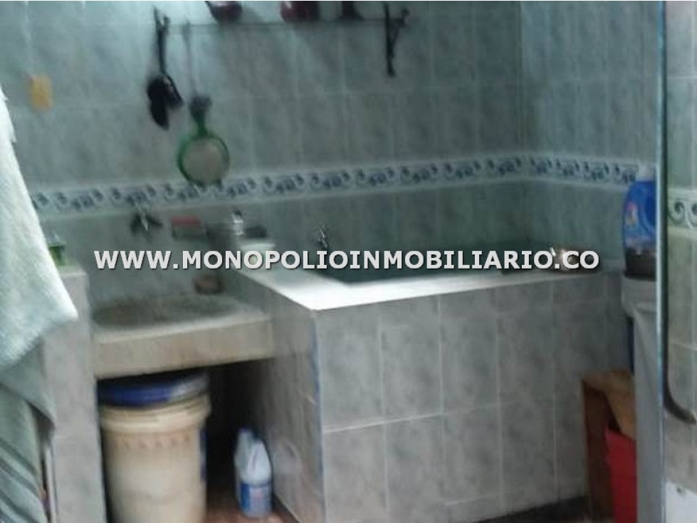 CASA UNIFAMILIAR EN VENTA - SECTOR SAN FERNANDO, AMAGA COD: 24312 - 4