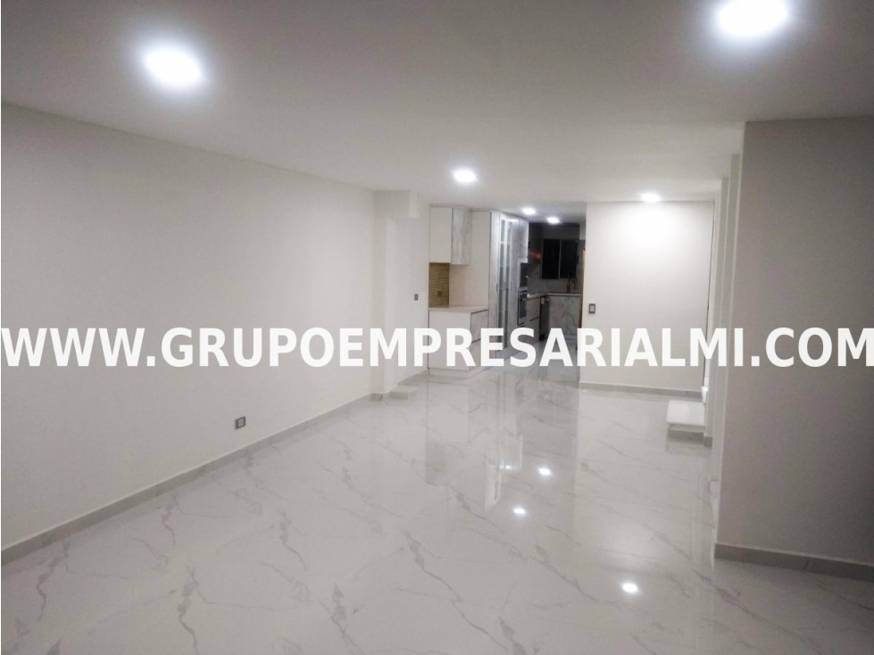 CASA UNIFAMILIAR EN VENTA - SECTOR BOSQUES DE ZUÑIGA COD: 31062