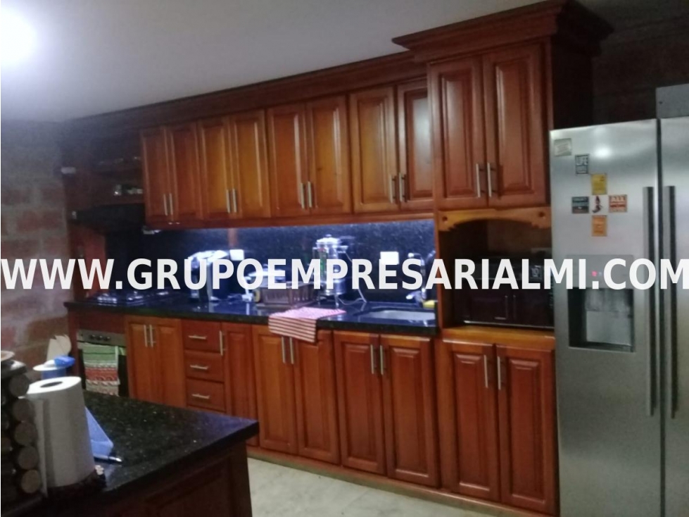 CASA UNIFAMILIAR EN VENTA - SECTOR DAMASCO, SANTA BARBARA COD: 27873