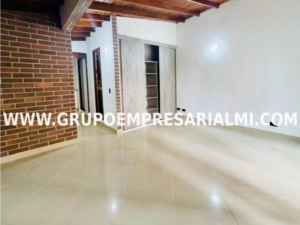 CASA UNIFAMILIAR EN VENTA - SECTOR SURAMERICA COD: 34208 — foto 4