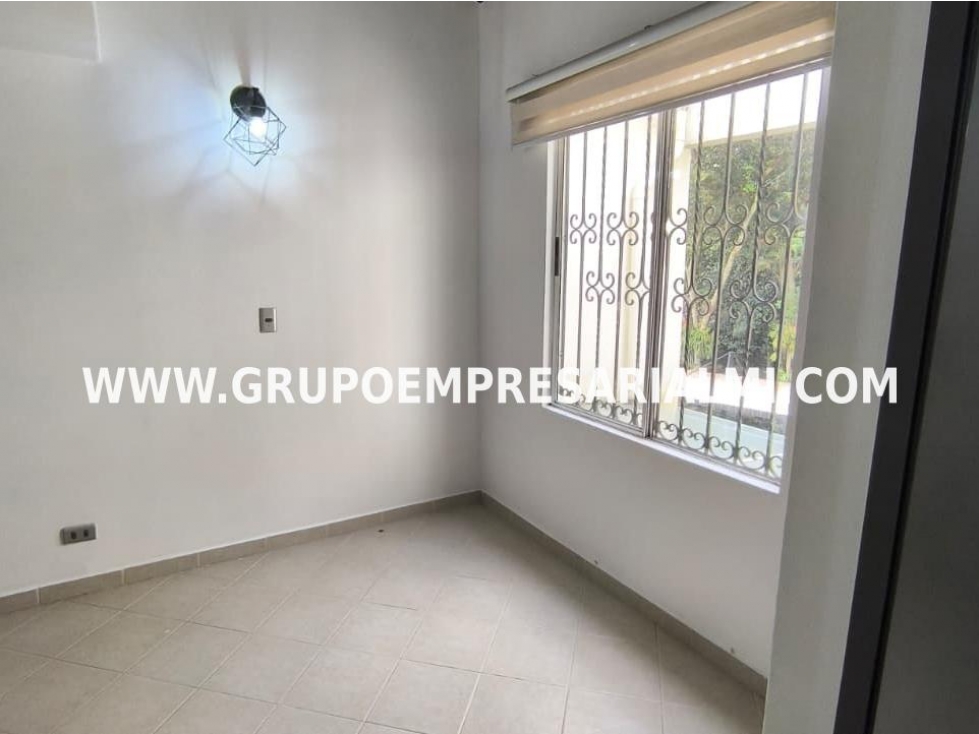 CASA UNIFAMILIAR EN VENTA - SECTOR SURAMERICA CODIGO COD: 34018 — foto 4