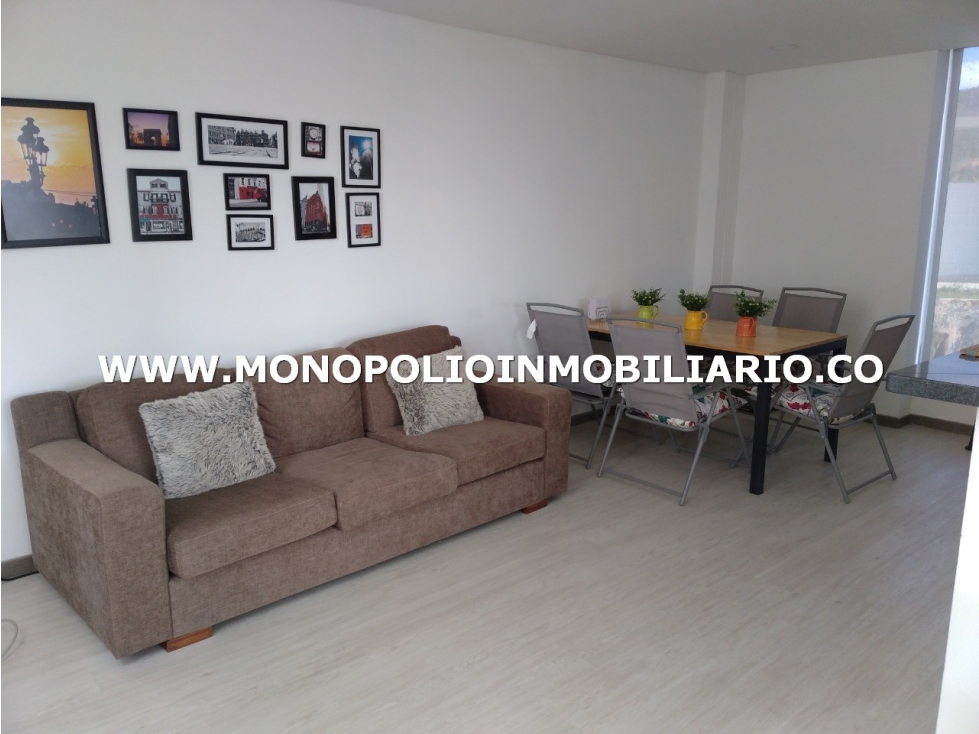 CASA UNIFAMILIAR EN VENTA - VEREDA EL ROBLE, GUATAPE COD: 25635 - 2