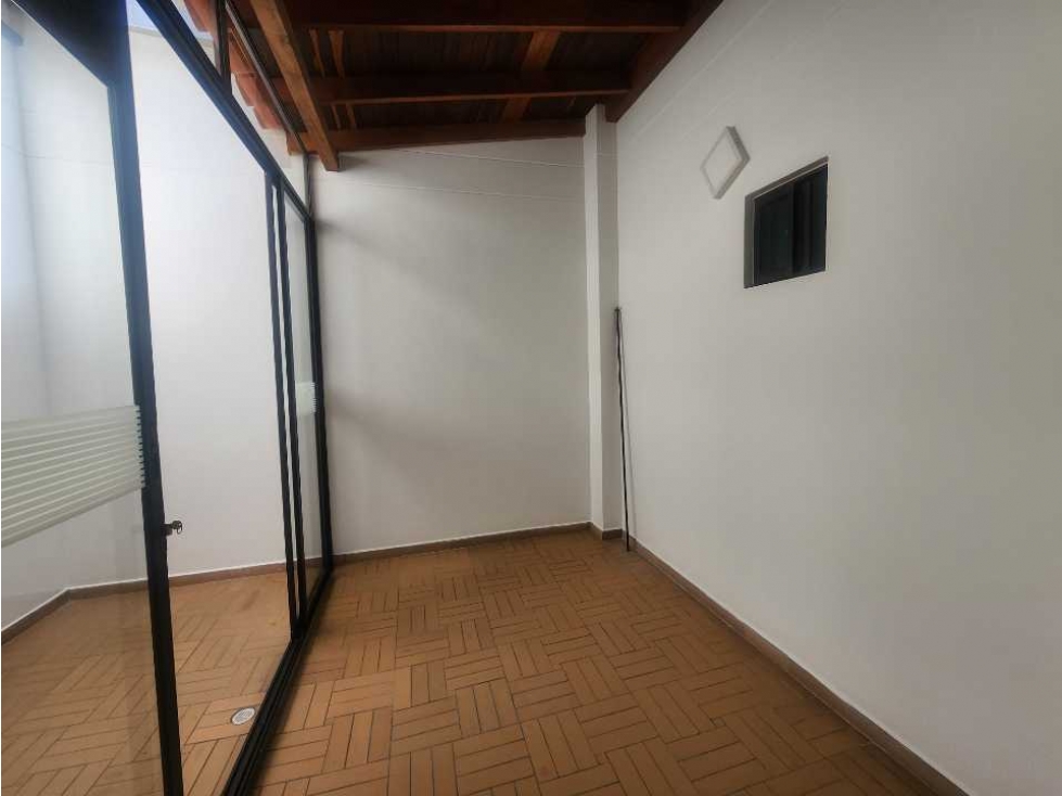 Casa unifamiliar esquinera Urbanización abierta La Ceja — foto 6