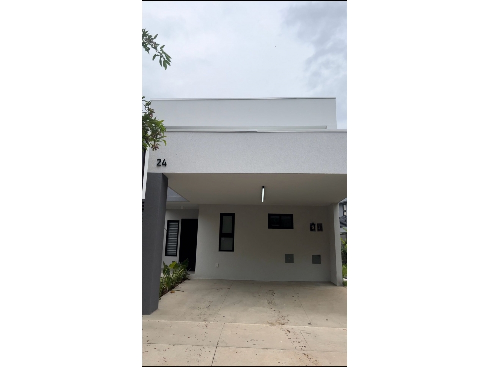 CASA UNIFAMILIAR IMATERRA