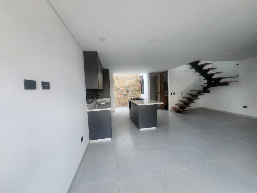 Casa unifamiliar para estrenar unidad abierta - 3