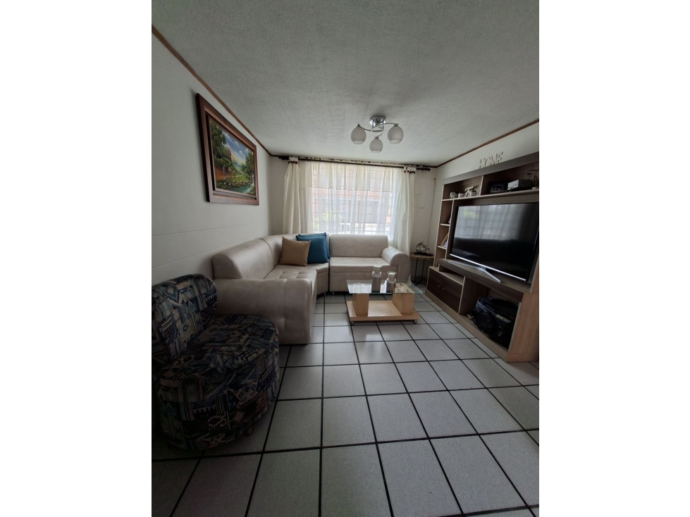 CASA UNIFAMILIAR | SECTOR HOSPITAL MENTAL, BELLO EN VENTA K065