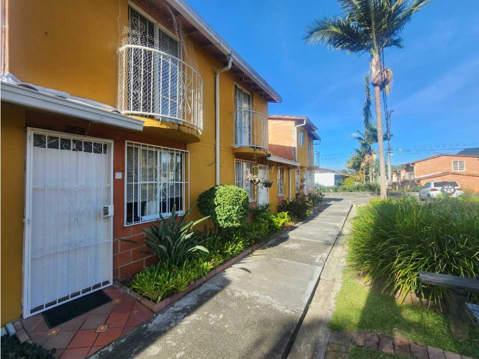 Casa unifamiliar Urbanización abierta La Ceja — foto 2