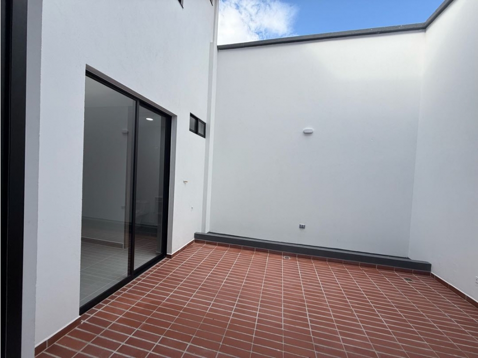 Casa Unifamiliar urbanización abierta a la venta — foto 6