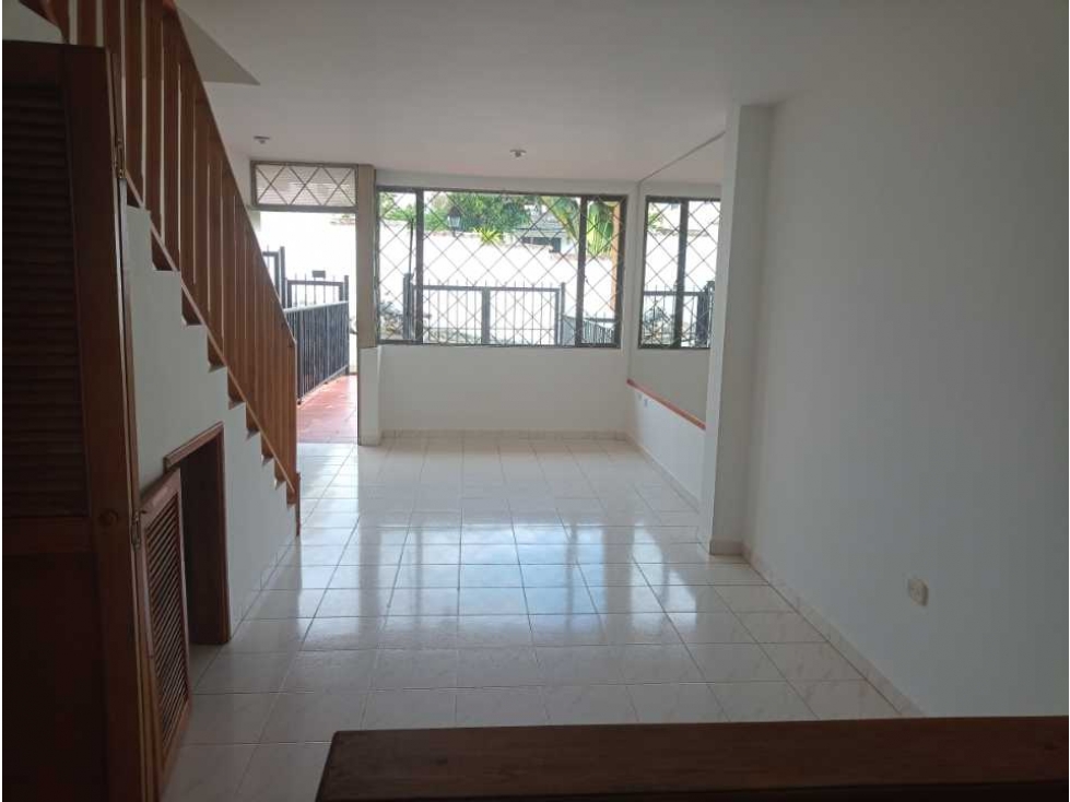 Casa Urbana a la Venta en La Mesa Cundi - 3