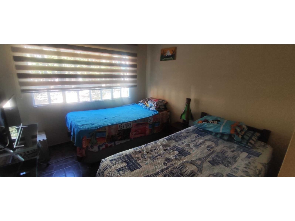 Casa urbana de 2 niveles en 310 mill negociables en La Mesa Cund — foto 3
