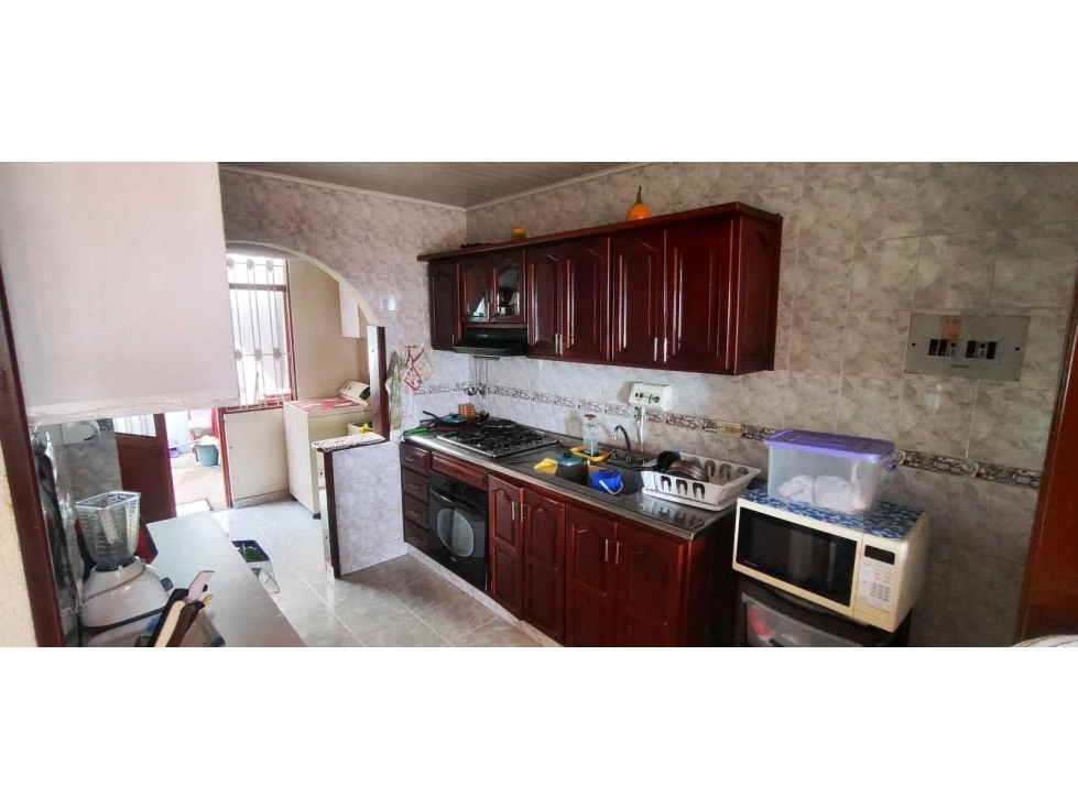 Casa urbana de 437 M2 en 720 mill en #lamesa Cund con zona verde — foto 3