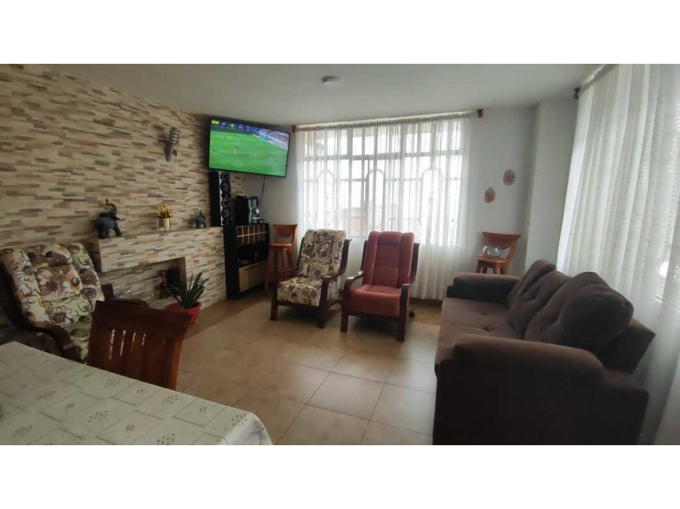 Casa urbana rentable de 196 M2 en 359 mill n La Mesa Cund Colombia — foto 2